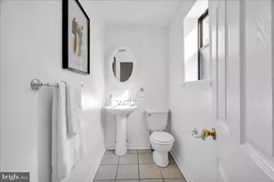 823 S 10th St, Philadelphia, PA 19147 - Photo 12