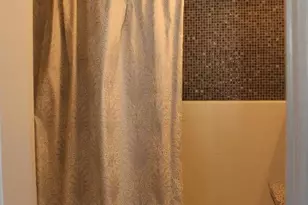 2031 Locust St, Philadelphia, PA 19103 - Photo 10