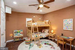 1747 N Wilton St, Philadelphia, PA 19131 - Photo 8