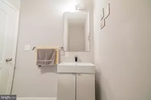 1131 S 23rd St, Philadelphia, PA 19146 - Photo 24