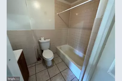 2751 Germantown Avenue #APT 1, Philadelphia, PA 19133 - Photo 4