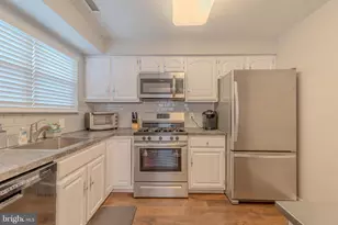 73207 Delaire Landing Rd, Philadelphia, PA 19114 - Photo 12