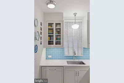 2136 Saint James Street, Philadelphia, PA 19103 - Photo 18