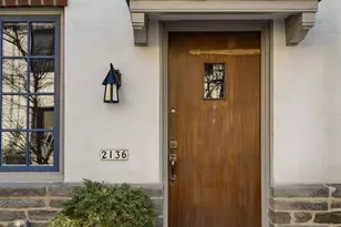 2136 St James St, Philadelphia, PA 19103 - Photo 4