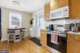 294 Lemonte St, Philadelphia, PA 19128 - Photo 8