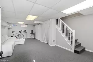 294 Lemonte St, Philadelphia, PA 19128 - Photo 16