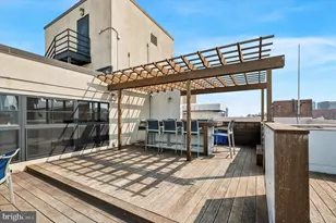 315 New St, Philadelphia, PA 19106 - Photo 16