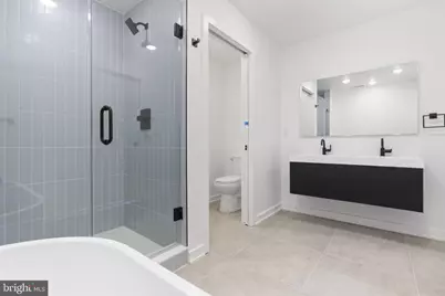 1602 Locust Street #302, Philadelphia, PA 19103 - Photo 12