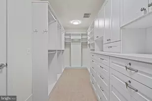 410 S Front St, Philadelphia, PA 19147 - Photo 28