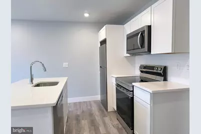 2809 S Warnock Street, Philadelphia, PA 19148 - Photo 4