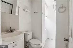 3640 N 19th St, Philadelphia, PA 19140 - Photo 16