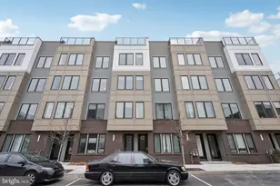 2150 Northbank Pl, Philadelphia, PA 19125 - Photo 2