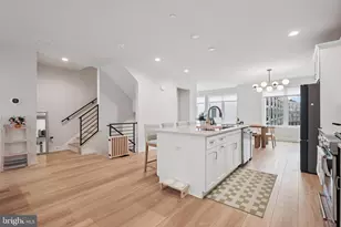 2150 Northbank Pl, Philadelphia, PA 19125 - Photo 8