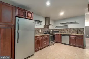 1910 Fairmount Ave, Philadelphia, PA 19130 - Photo 6