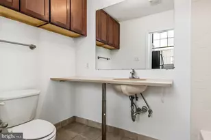 1637 Poplar St, Philadelphia, PA 19130 - Photo 16