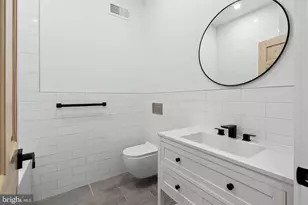 458 W Earlham Ter, Philadelphia, PA 19144 - Photo 22