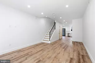 458 W Earlham Ter, Philadelphia, PA 19144 - Photo 8