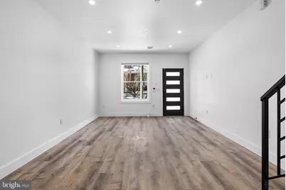 458 W Earlham Terrace, Philadelphia, PA 19144 - Photo 8