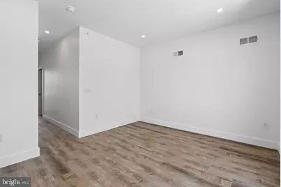 458 W Earlham Terrace, Philadelphia, PA 19144 - Photo 28