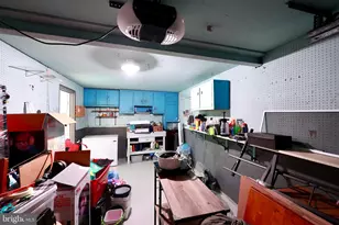 9947 Montour St, Philadelphia, PA 19115 - Photo 38