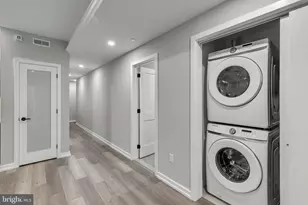 752 S 16th St, Philadelphia, PA 19146 - Photo 10