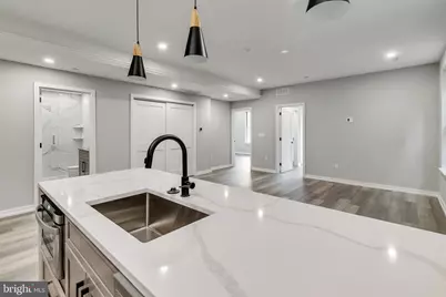 752 S 16th Street #2A, Philadelphia, PA 19146 - Photo 8