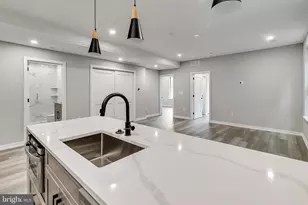 752 S 16th St, Philadelphia, PA 19146 - Photo 8