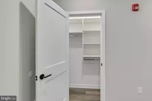 752 S 16th St, Philadelphia, PA 19146 - Photo 24