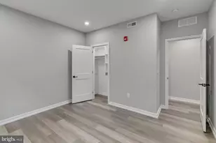 752 S 16th St, Philadelphia, PA 19146 - Photo 22