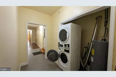 806 N Broad Street, Philadelphia, PA 19130 - Photo 42