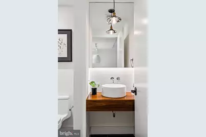 233 Chestnut Street #4, Philadelphia, PA 19106 - Photo 12