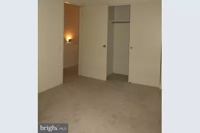 3 N Columbus Boulevard #405, Philadelphia, PA 19106 - Photo 8