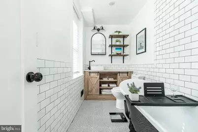 503 Queen Street, Philadelphia, PA 19147 - Photo 32