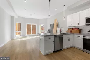 919 N 15th St, Philadelphia, PA 19130 - Photo 2