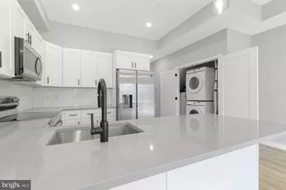 919 N 15th Street #2, Philadelphia, PA 19130 - Photo 6