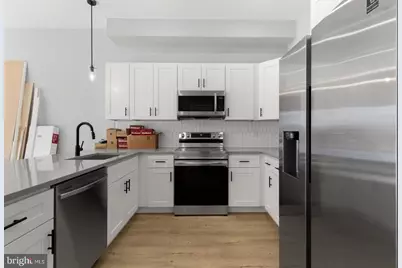 919 N 15th Street #2, Philadelphia, PA 19130 - Photo 1