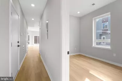 919 N 15th Street #2, Philadelphia, PA 19130 - Photo 16