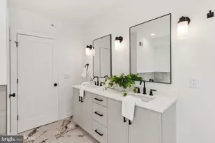 954 N 6th St, Philadelphia, PA 19123 - Photo 24