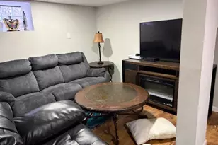 520 Strahle St, Philadelphia, PA 19111 - Photo 12