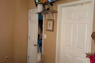 520 Strahle St, Philadelphia, PA 19111 - Photo 18