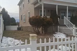 520 Strahle St, Philadelphia, PA 19111 - Photo 2