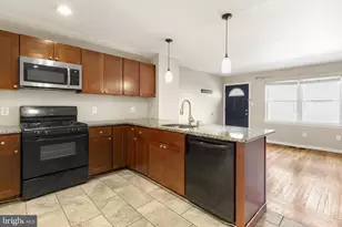 941 New Market St, Philadelphia, PA 19123 - Photo 2