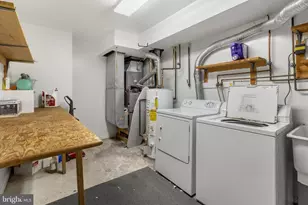 941 New Market St, Philadelphia, PA 19123 - Photo 16