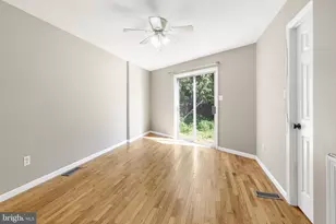 941 New Market St, Philadelphia, PA 19123 - Photo 12