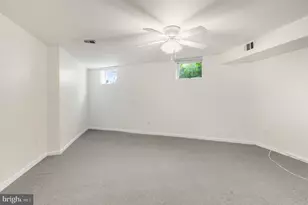 941 New Market St, Philadelphia, PA 19123 - Photo 18