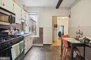 3215 Hamilton St, Philadelphia, PA 19104 - Photo 10