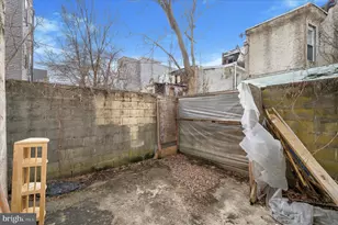 2038 N Franklin St, Philadelphia, PA 19122 - Photo 24
