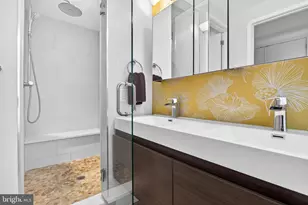 607 N 6th St, Philadelphia, PA 19123 - Photo 30