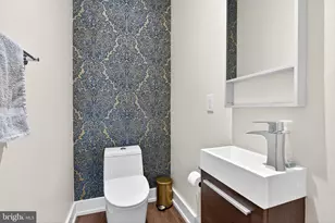 607 N 6th St, Philadelphia, PA 19123 - Photo 16