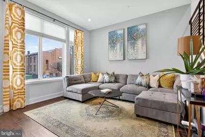 607 N 6th Street, Philadelphia, PA 19123 - Photo 2